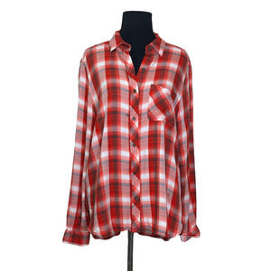 Universal Threads red plaid long sleeves buttoned shirt size M